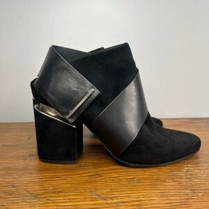 VIC MATIE Size 37 • Black Suede Leather Ankle Boots.